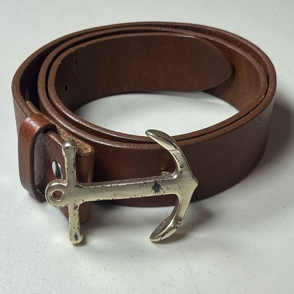 Vineyard Vines Size 30 Classic Brown Boat Anchor Clasp Buckle Belt - Picture 1 of 11